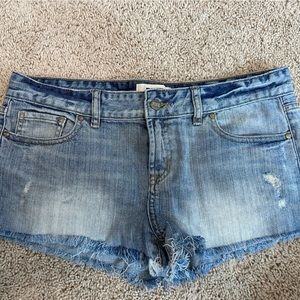 Pink women jean shorts